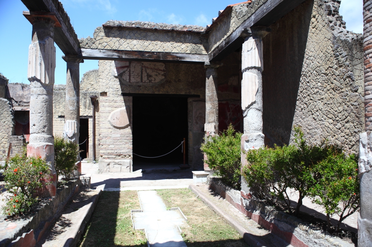 EOS 5D Mark II04_05_20121821.JPG